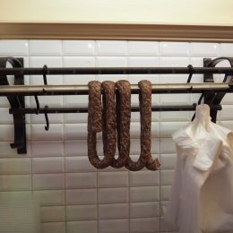 Barre murale avec crochets - 160 cm